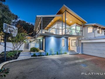 Solar Passive Luxury with Ocean Views!