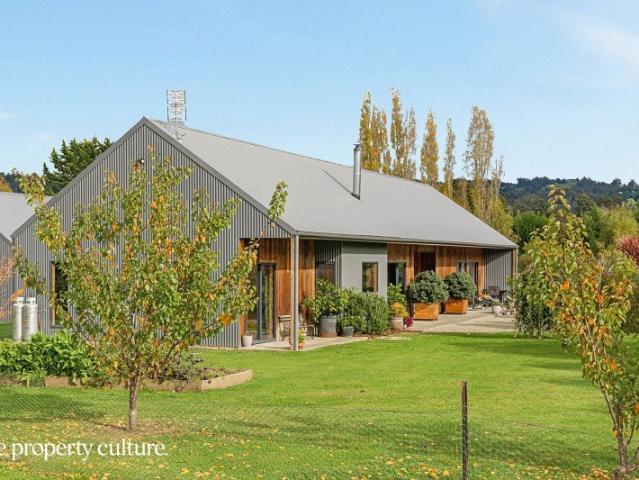 Solar Passive Living with a Self Contained Studio: Dual Income or Multi Gen Potential