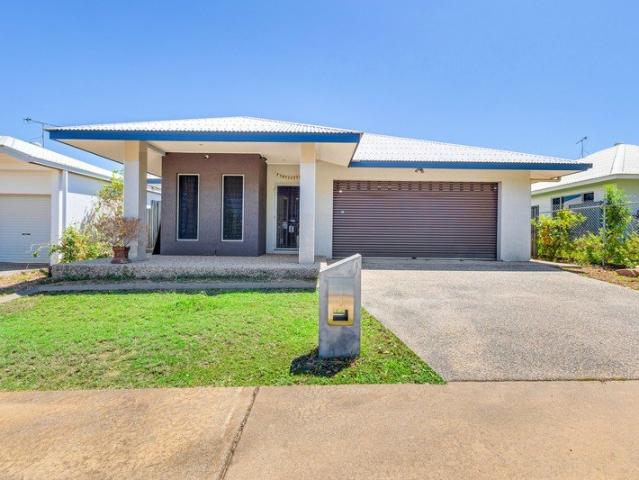 Solar Powered Family Gem in Durack Heights!