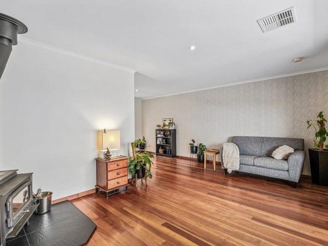 Solar powered spacious home on a quiet street with an excellent view