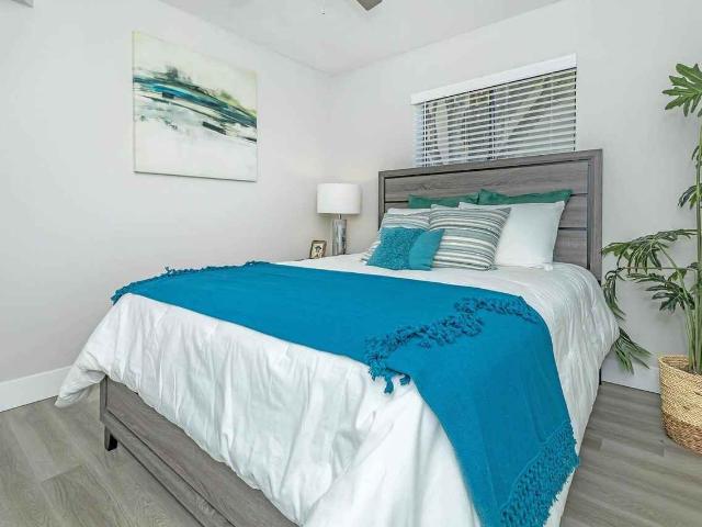Solara 2 Bedroom Apartment for Rent at 7007 W Indian School Rd, Phoenix, AZ 85033