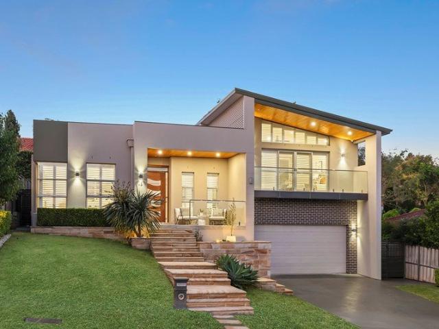 'Solara' An Architectural Statement of Spacious Luxury and Refinement