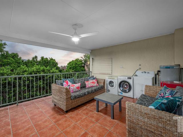 Sold OFF MARKET by Brad Jakins