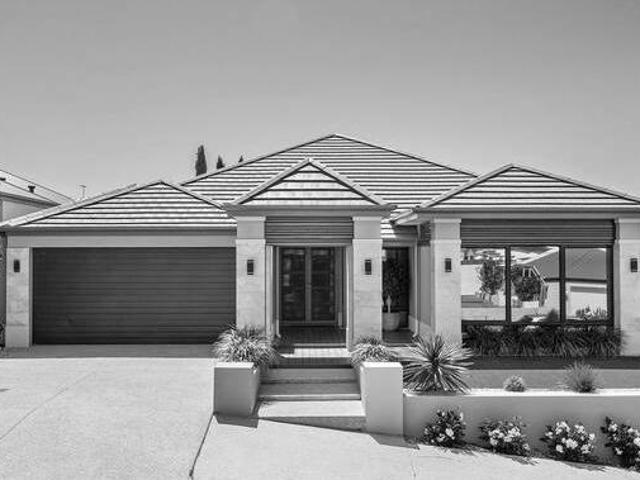 Sold by HARCOURTS Mandurah Prior to Going to Market Alison Hobbs
