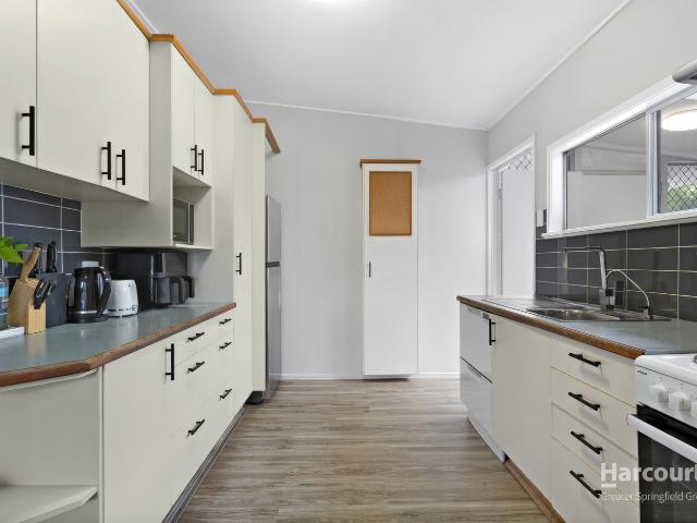 Sold Prior to Auction by Janis & Rudy Grommen!