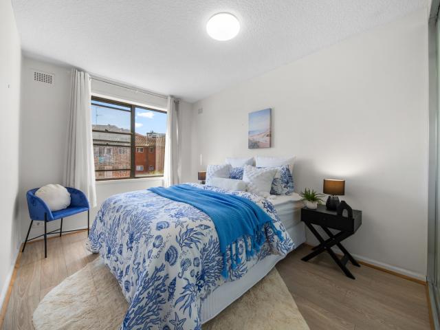 Sold Prior to Auction by Michael Panto Beautifully Presented Two Bedroom Unit
