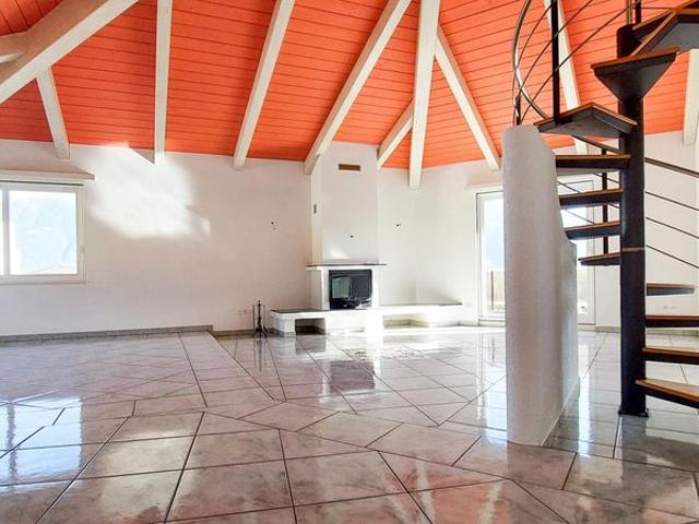 Solduno splendido 2.5 + ufficio di 155 m2 ref. 387 9