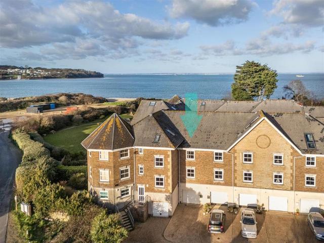Solent Landing, Bembridge 3 bed townhouse to rent £1,450 pcm £335 pw