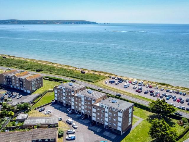 Solent Pines, Whitby Road, Milford On Sea, Lymington, Hampshire SO41, 3 bed flat to rent, £1,500 pcm | PrimeLocation