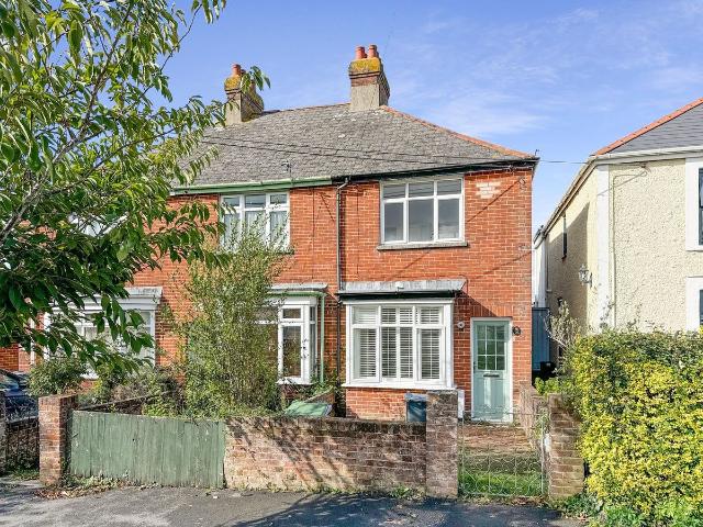 Solent View Road, Cowes PO31, 2 bed property to rent, £1,100 pcm | PrimeLocation