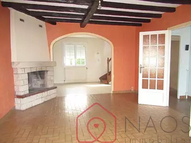 Solesmes 72300 Achat / Vente maison 5 pièces t5