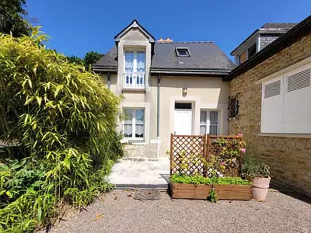 Solesmes 72300 Location maison 2 pièces t2