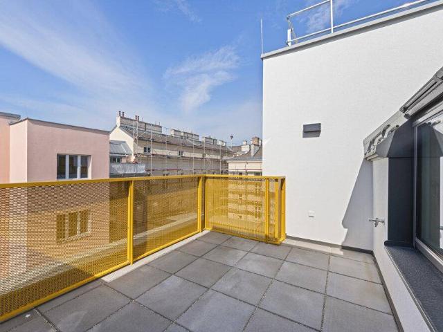 SOLEY Dem Himmel so nah! 2 Zimmer Dachgeschosswohnung