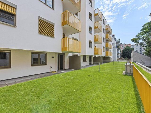 SOLEY Ideal für Singles und Pärchen! Kompakte Wohnung mit Terrasse & großem Garten