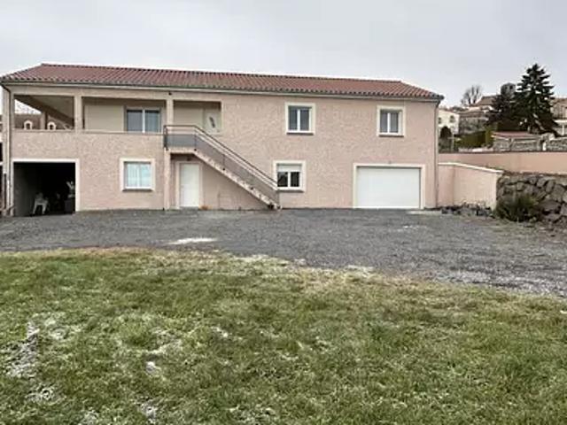 Solignat 63500 Achat / Vente maison 6 pièces t6