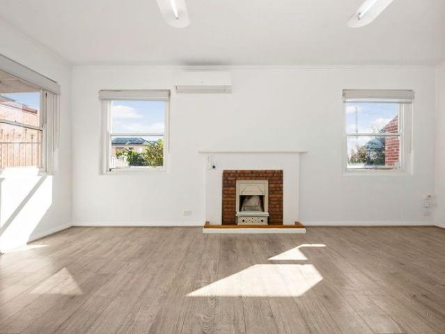 Solid 3 bed home on a huge Lockleys block! Great space, prime location