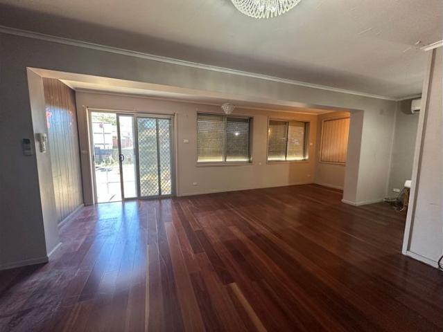 Solid Three Bedroom House In The Heart Of Sadleir