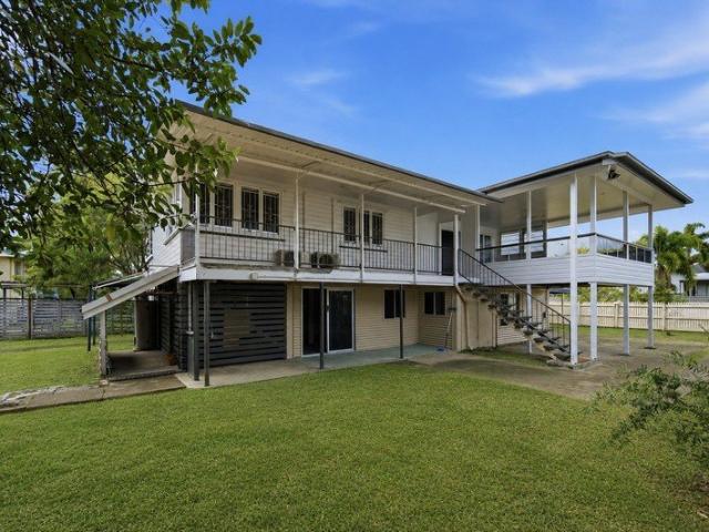 Solid Timber Home with Entertainers Deck