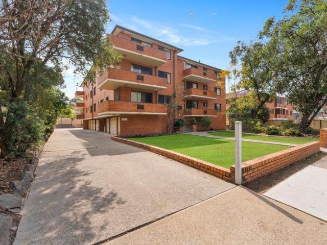 SOLID AND SPACIOUS OPEN TO VIEW SAT 10/10/2026 @ 2 2.30PM