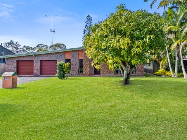 Solid Brick Appeal in a Desirable Tewantin Pocket