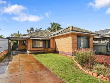 Solid Brick Family Home between the River and Beach