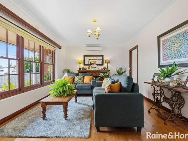 Solid Brick Family Home in Murray Bridge