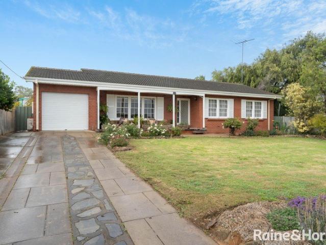Solid Brick Family Home in Murray Bridge