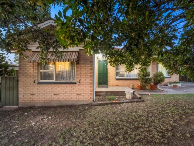 Solid Brick Family Home in Para Hills West