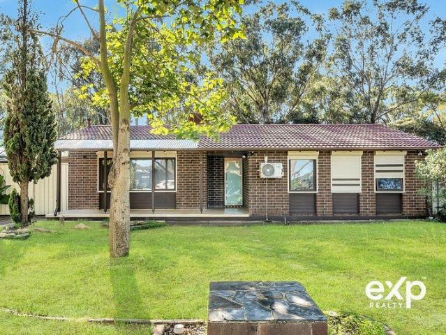 Family Home on a Huge 649m² Approx. Allotment with Wide 21m Frontage!