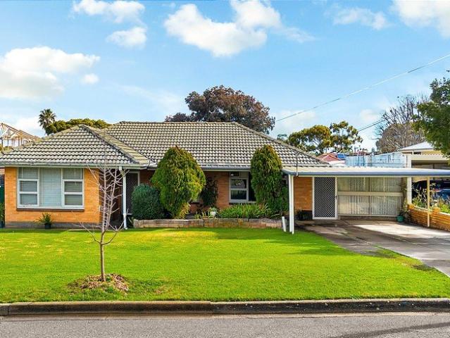 Solid Brick Home on near 700sqm Allotment