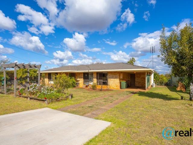 Solid Brick Home Beside Parkland on a Fully Fenced Flat Block