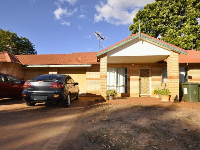 SOLID BRICK HOME WELL PRESENTED AND AN AFFORDABLE PRICE