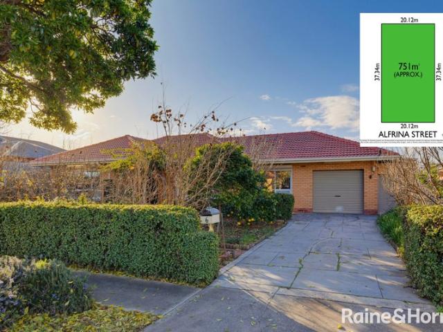Solid Brick Home With Potential Plus On A North Facing 751m2 Allotment!