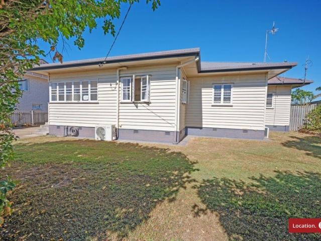 Solid Family Home on 878m2 Grounds With Shed & Huge Outdoor Area
