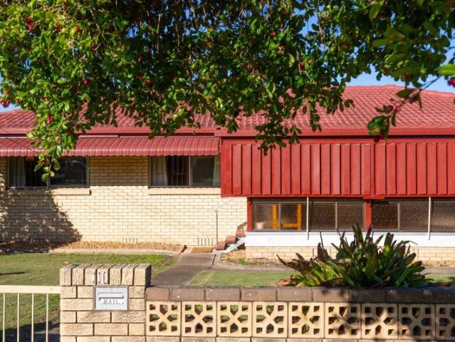 SOLID FOUNDATIONS. FAMILY SPACE. BRASSALL CONVENIENCE