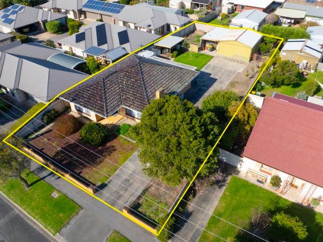 Solid Home on 915m2 with Prime Development Opportunity