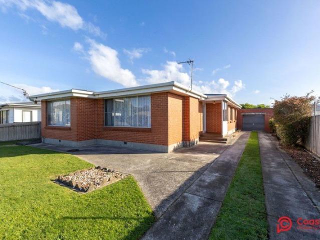 SOLID HOME WITH TOWN CONVENIENCES