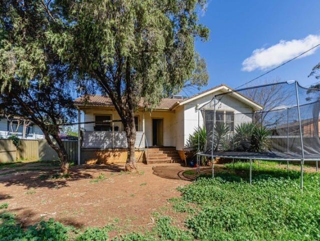 Solid Investment with 665sqm of Land & Secure Rental Income