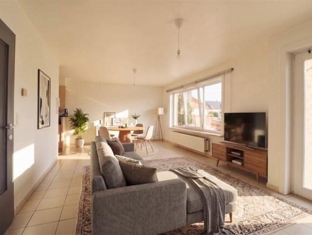 Solid, move in ready2 bedroom apartment at Helkijn