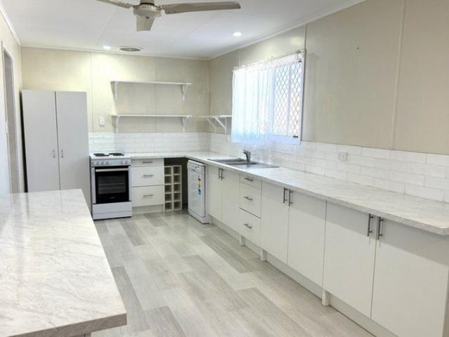 READY TO MOVE IN THREE BEDROOM HOME WITH SHED, SIDE ACCESS AND MODERN TOUCHES ALL OFFERS INVITED