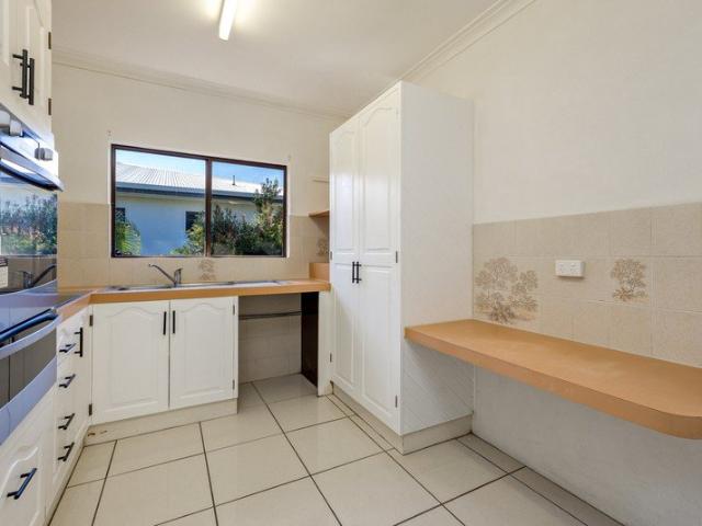 SOLID, SIMPLE & SMART BUYING THE PERFECT ENTRY LEVEL OPPORTUNITY
