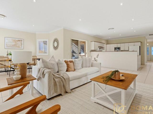 Solid Single Level Living In Prime Point Frederick Locale