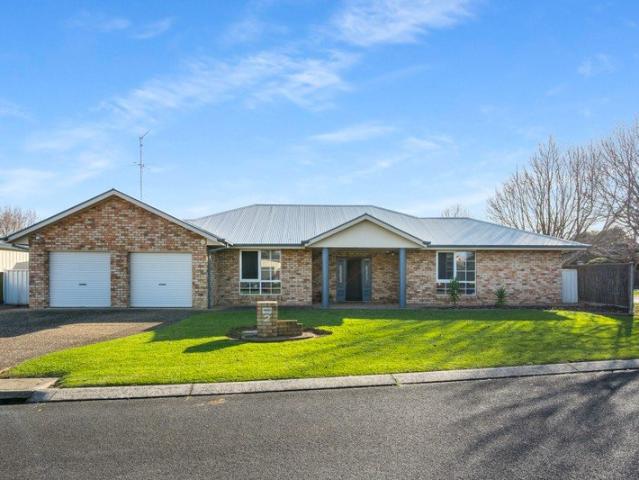 Solid, Spacious, and Positioned for Perfect Family Living