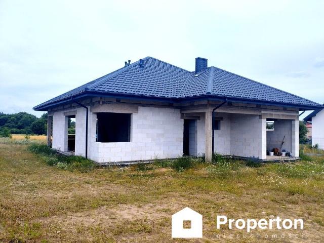Solidny dom w stanie surowym z dużą działką 1175 m² polecam