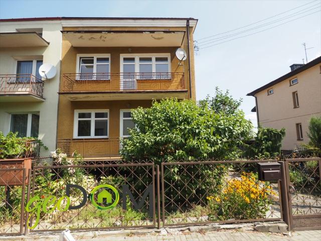Solidny dom 130 m² z garażem i ogrodem polecam!