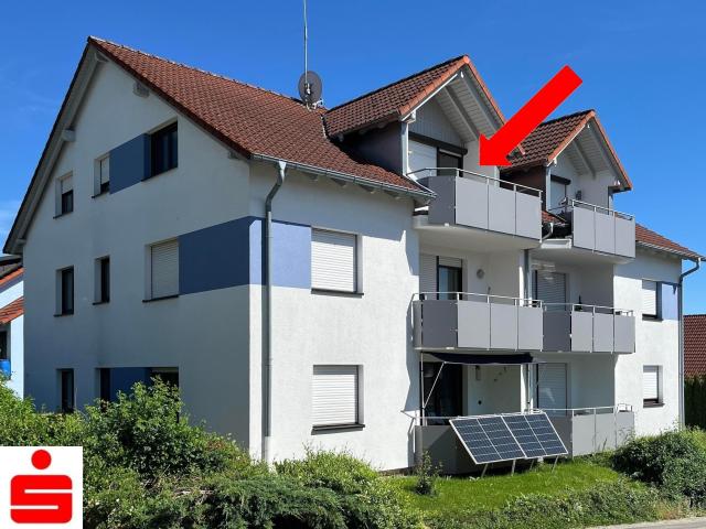 Solide 3 Zimmer Dachgeschosswohnung in kleiner Wohneinheit