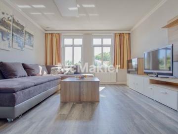 Solide Anlage auf Usedom: Neuwertige ETW mit Balkon und Stellplatz in Karlshagen