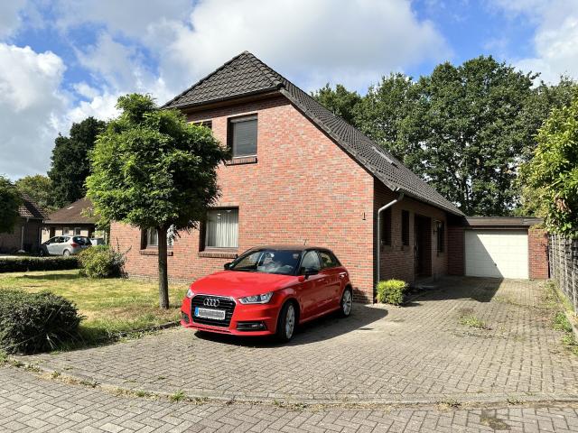 Solide & geräumig: EFH mit Garage und Teilkeller in guter Wohnlage