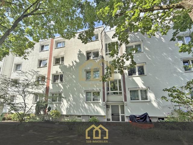 Solide Kapitalanlage 7% Rendite: Vermietete 3 Zimmer Wohnung + Balkon in ruhiger Lage Erbpacht