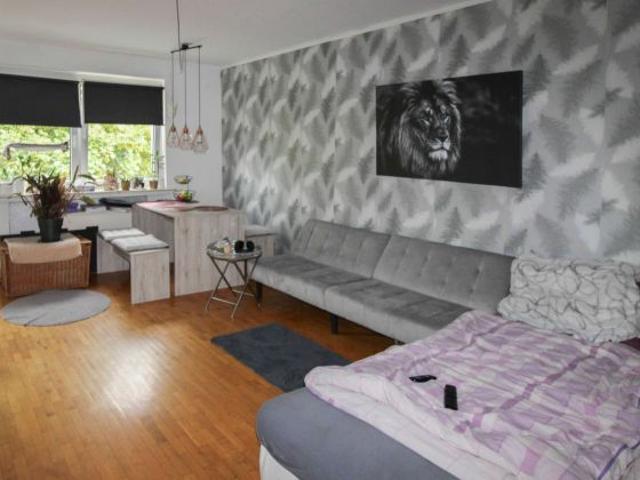 Solide Kapitalanlage: Vermietete 2 Zimmer Wohnung mit Balkon in Bochum Wattenscheid